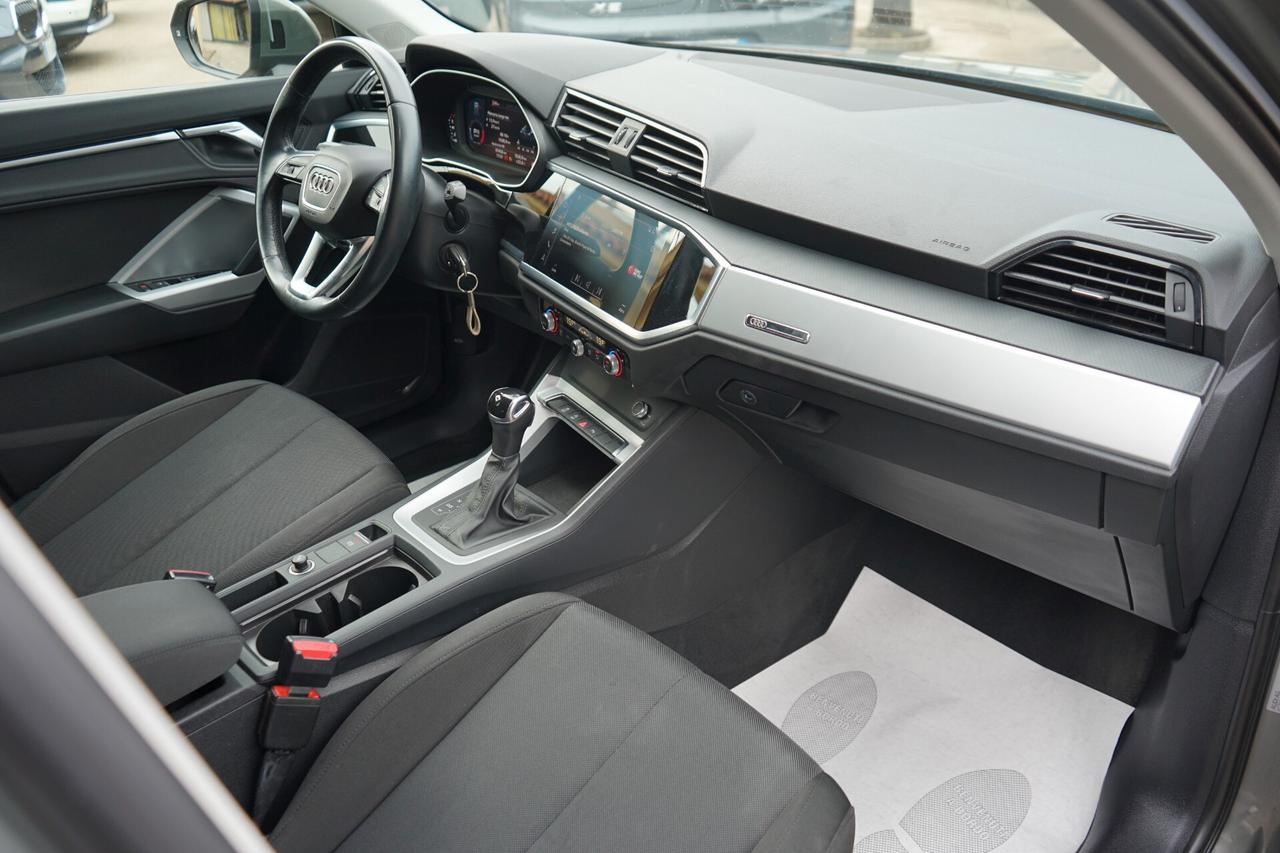 Audi Q3 35 TDI S tronic