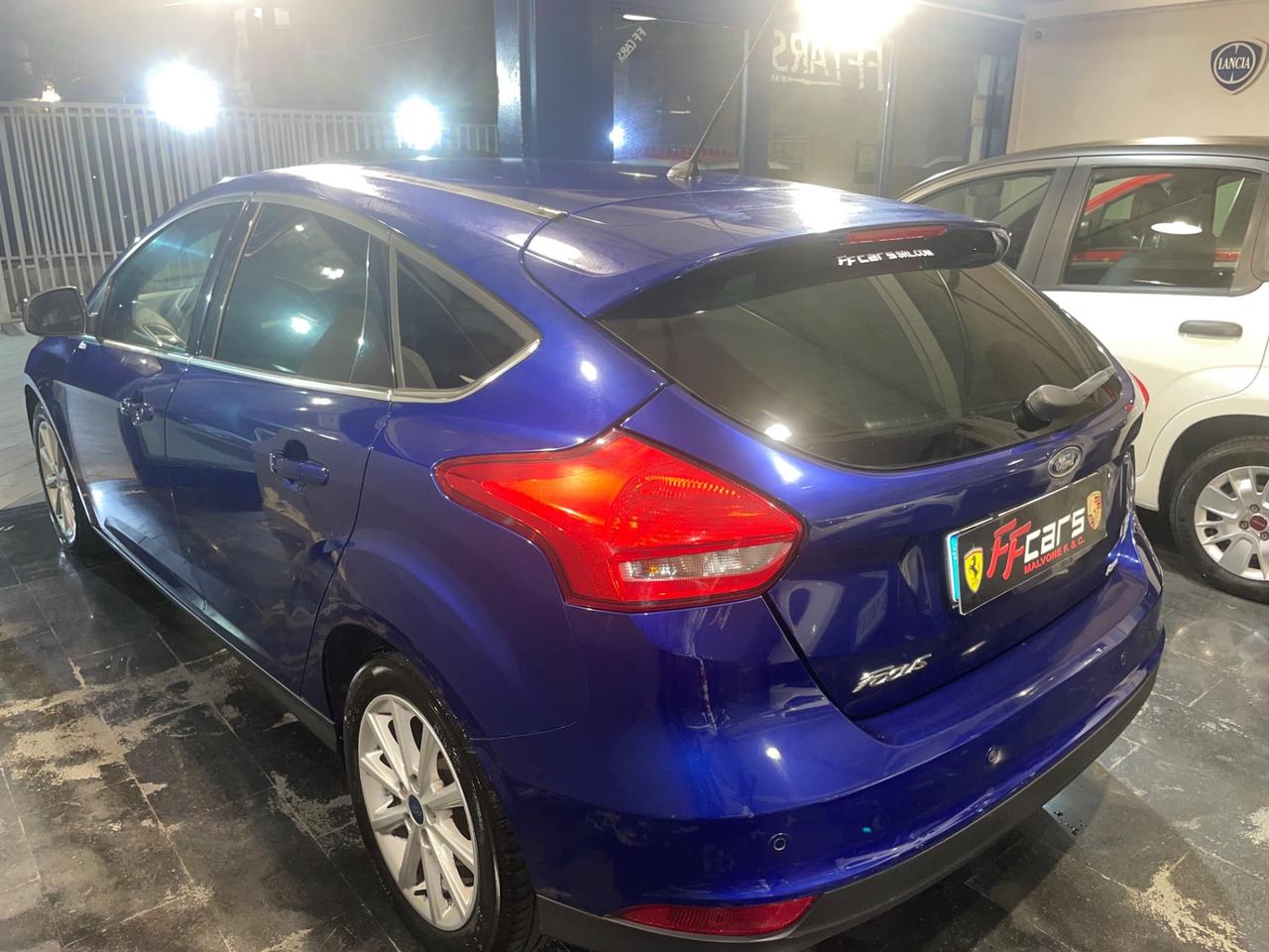 Ford Focus 1.6 120 CV GPL Titanium
