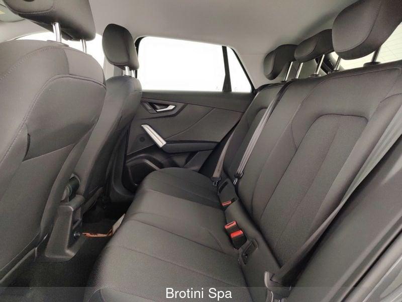 Audi Q2 Q2 35 TDI quattro S tronic Identity Black