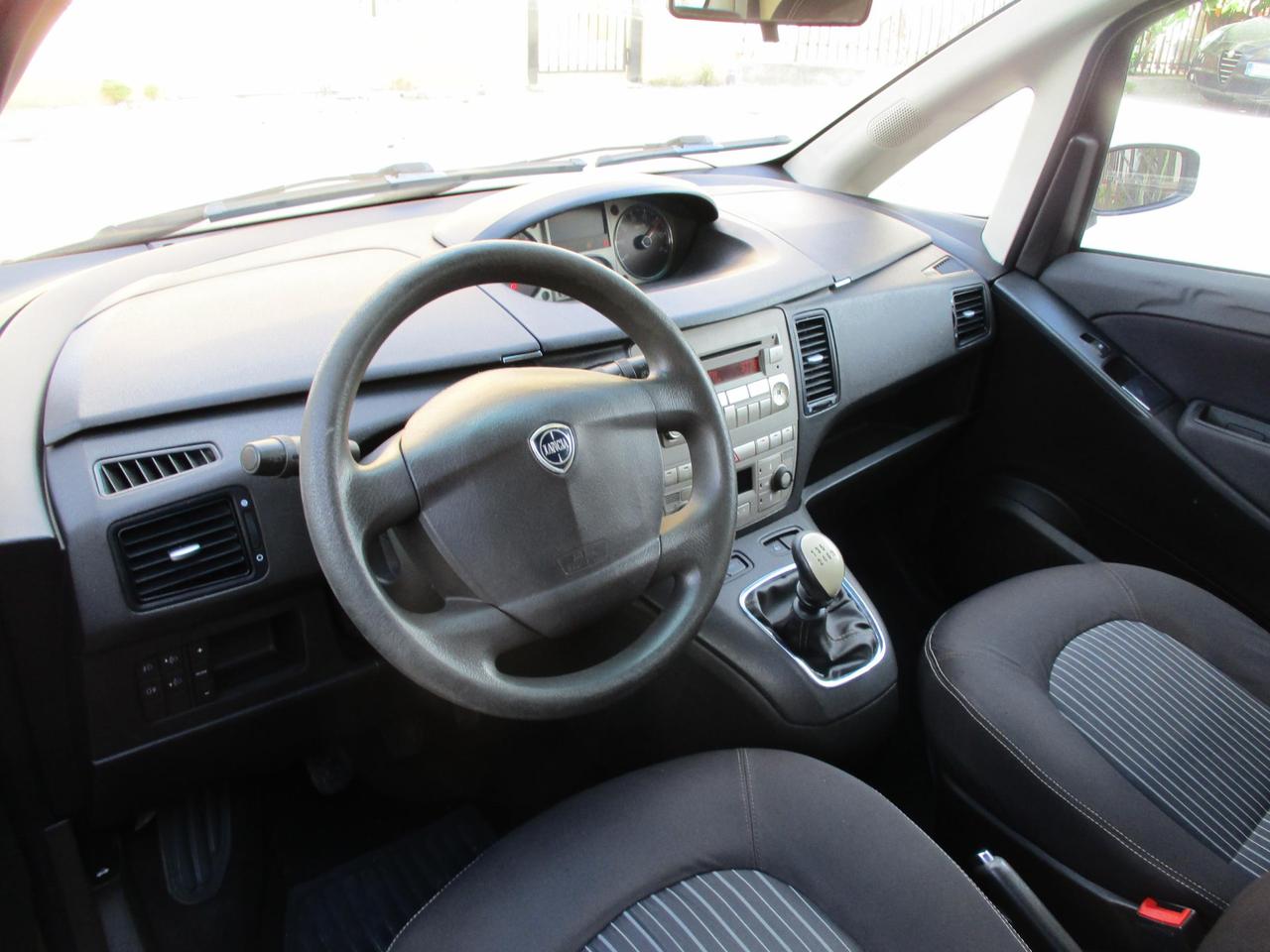 Lancia Musa 1.4 16v Oro