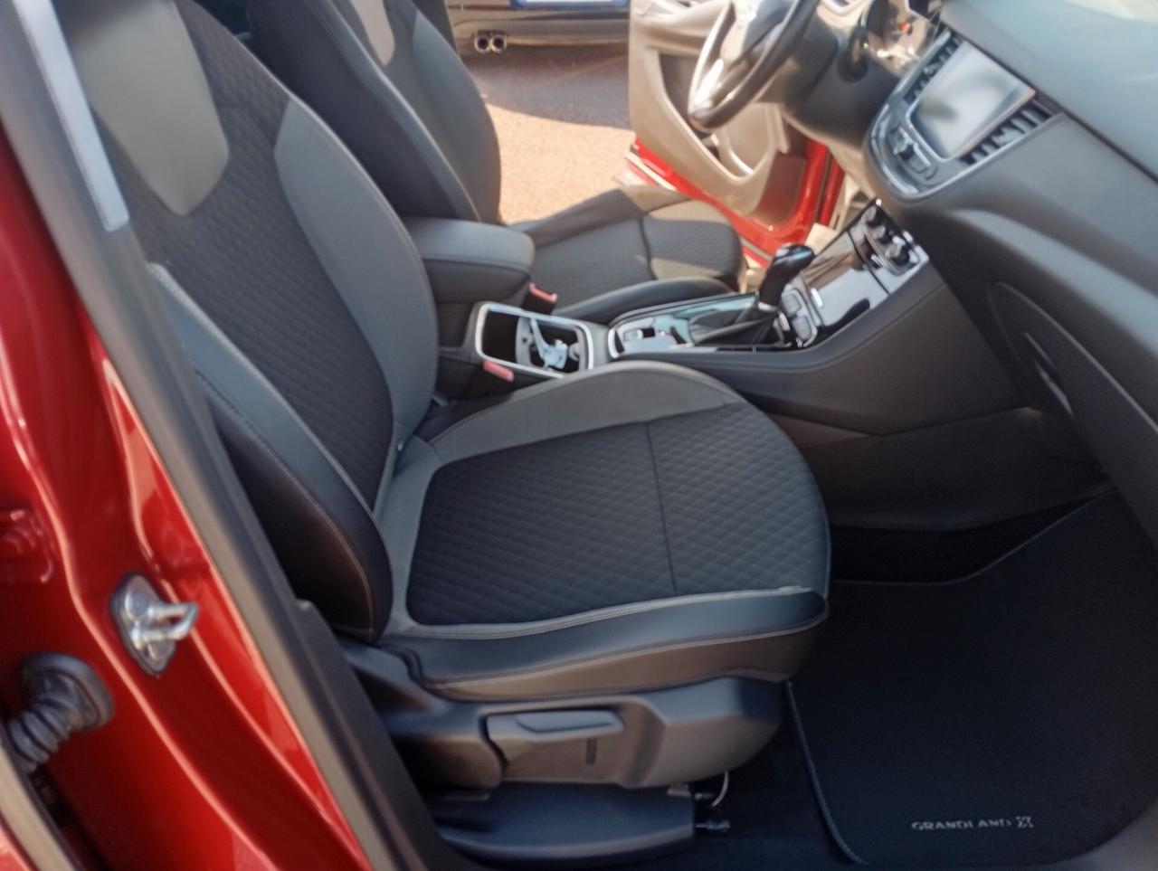Opel Grandland X 1.5 diesel Ecotec Start&Stop aut. NEOPATENTATI OK