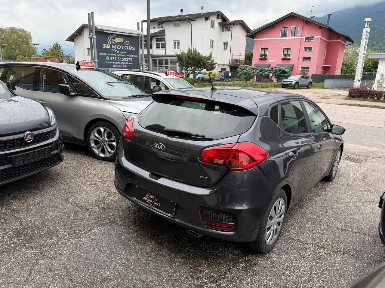 Kia Ceed cee'd 1.6 CRDi 110 CV 5 porte Cool