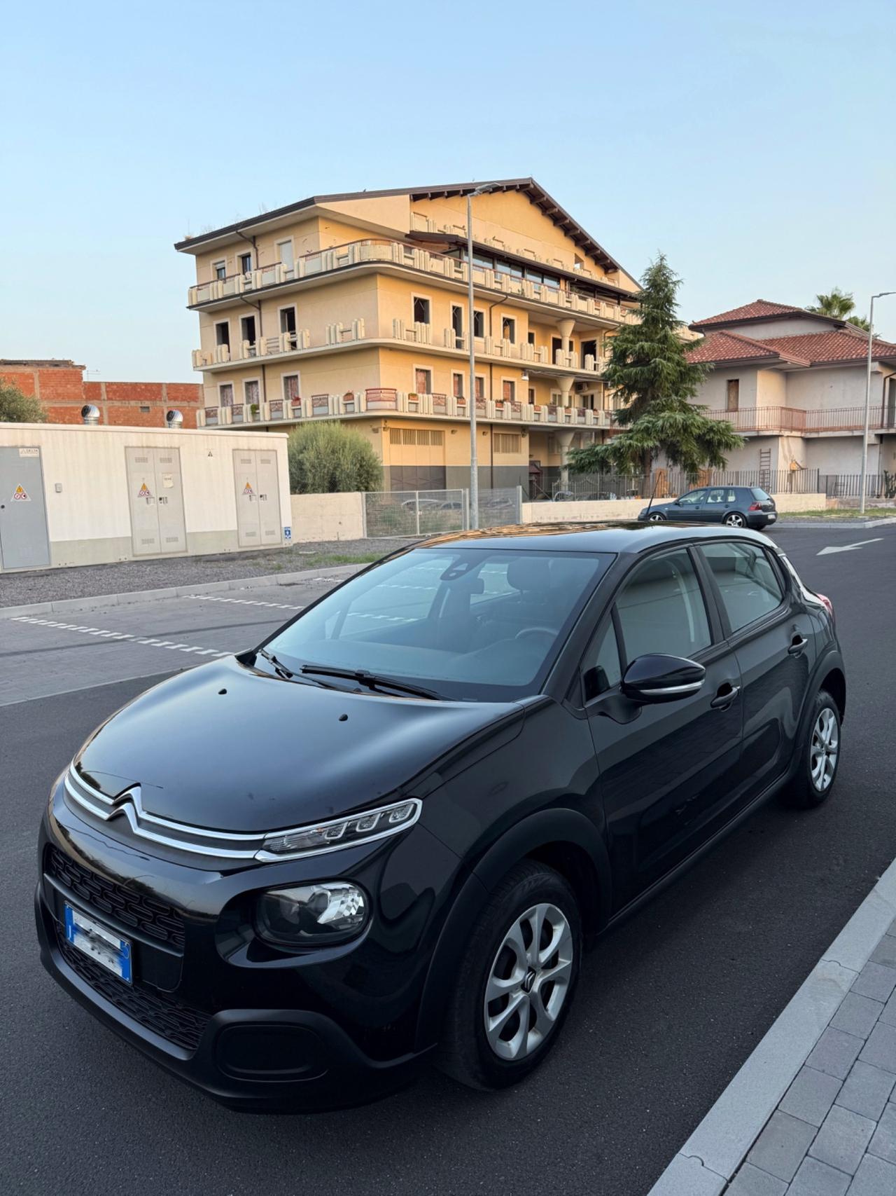 Citroen C3 PureTech 83 S&S Shine Pack