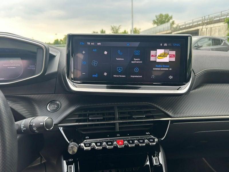 Peugeot 208 GT Hybrid 136 e-DCS6 auto