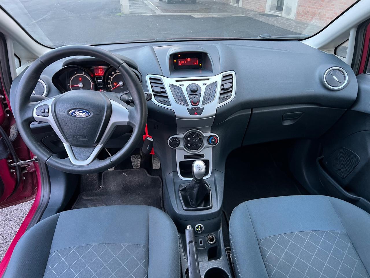 Ford Fiesta 1.4 5 porte Bz.- GPL Titanium