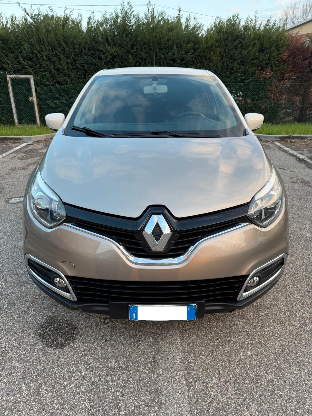 Renault Captur 1.5 dci - NEOP. - NAV. - 12 MESI DI GARANZIA -