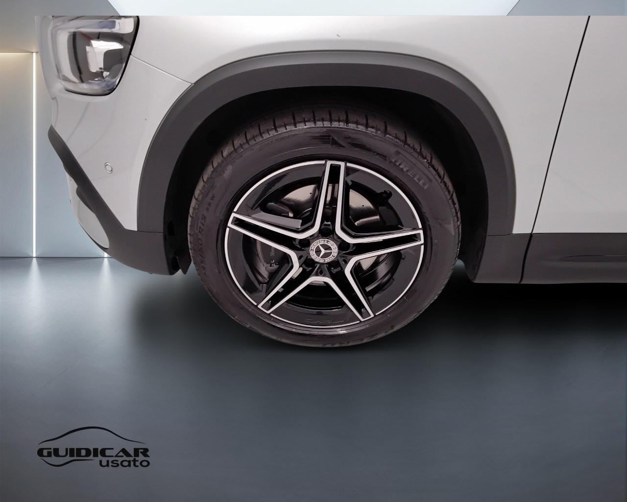 Mercedes-Benz GLB - X247 2019 - GLB 200 d Premium Easy Tech auto