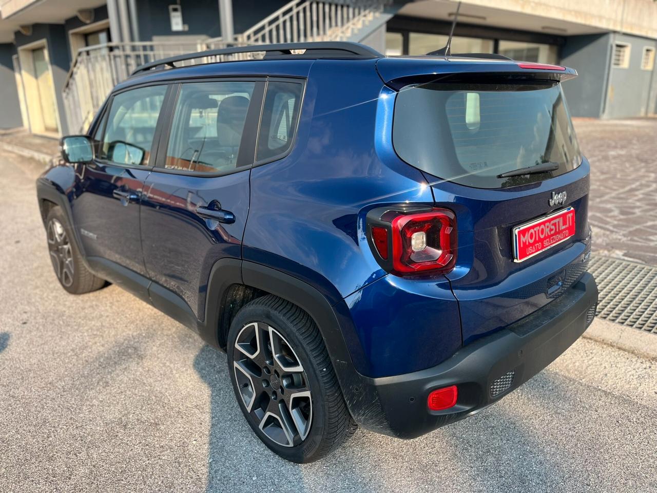Jeep Renegade 1.3 T4 DDCT Limited