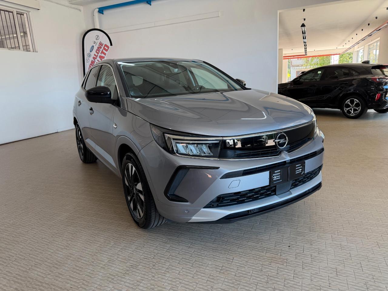 Opel Grandland 1.2 Turbo 12V 130 CV Business Elegance KM0 KM0