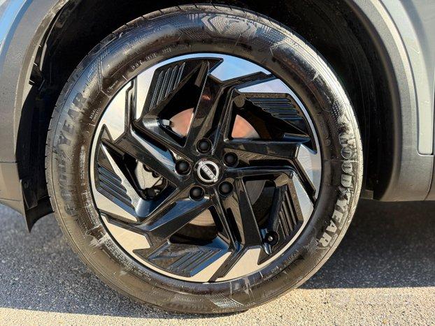 nissan qashai n-connecta m-hibrid 25 PREZZO REALE