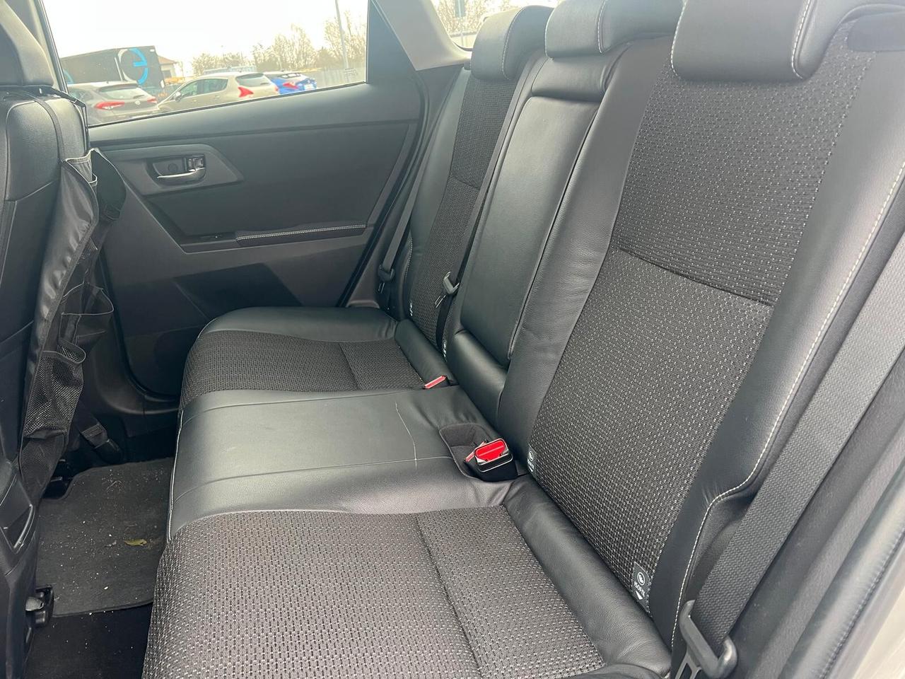 Toyota Auris Touring Sports 1.8 Hybrid Business