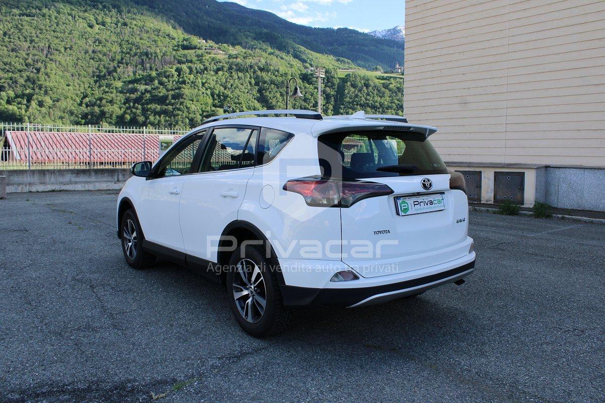 TOYOTA RAV4 2.0 D-4D 2WD Active