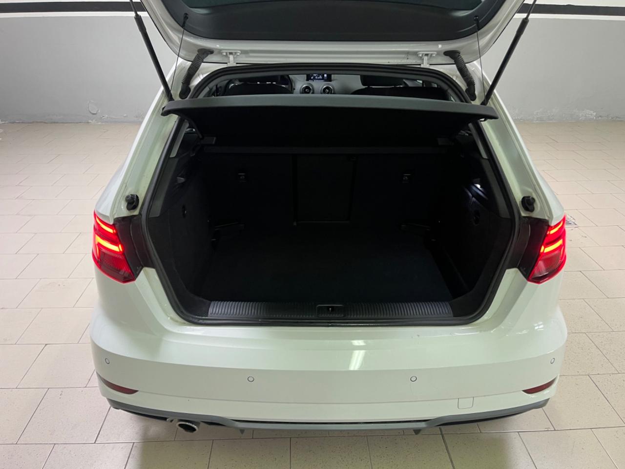 Audi A3 SPB 30 TDI S tronic S line