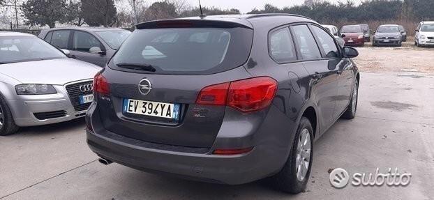 Opel Astra 2.0 CDTI 160 CV Station Wagon sport turer