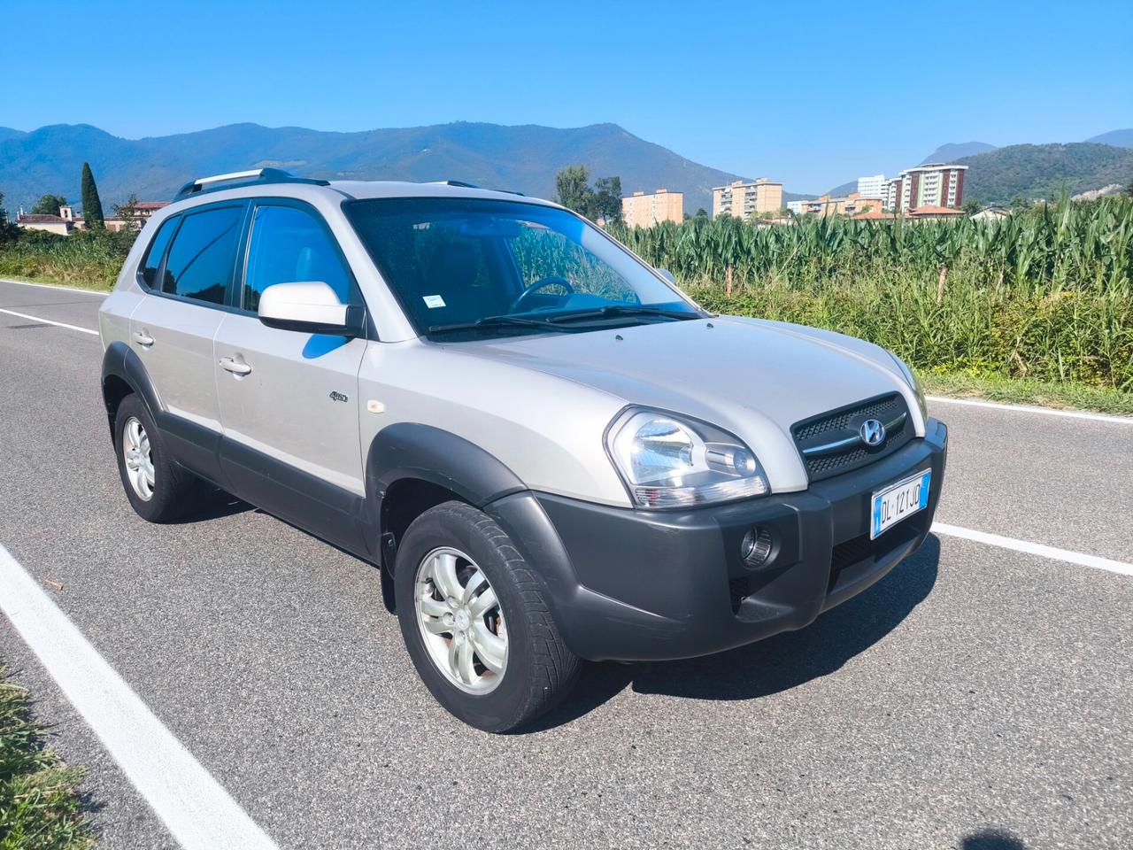 HYUNDAI TUCSON 4WD 2,0 G.P.L-KM 75000-