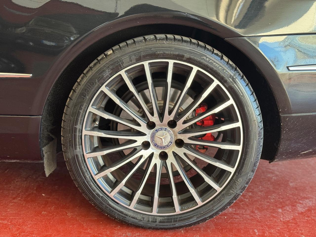 Mercedes-benz E 220 CDI BlueEFFICIENCY Avantgarde