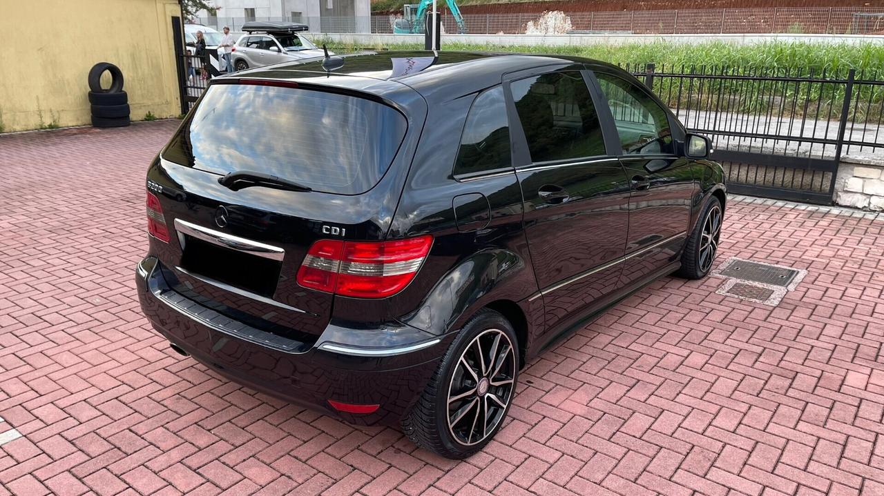 Mercedes-benz B 200 CDI Sport