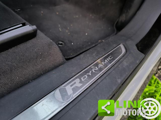 LAND ROVER Range Rover Velar 2.0D 240 CV R-Dynamic SE