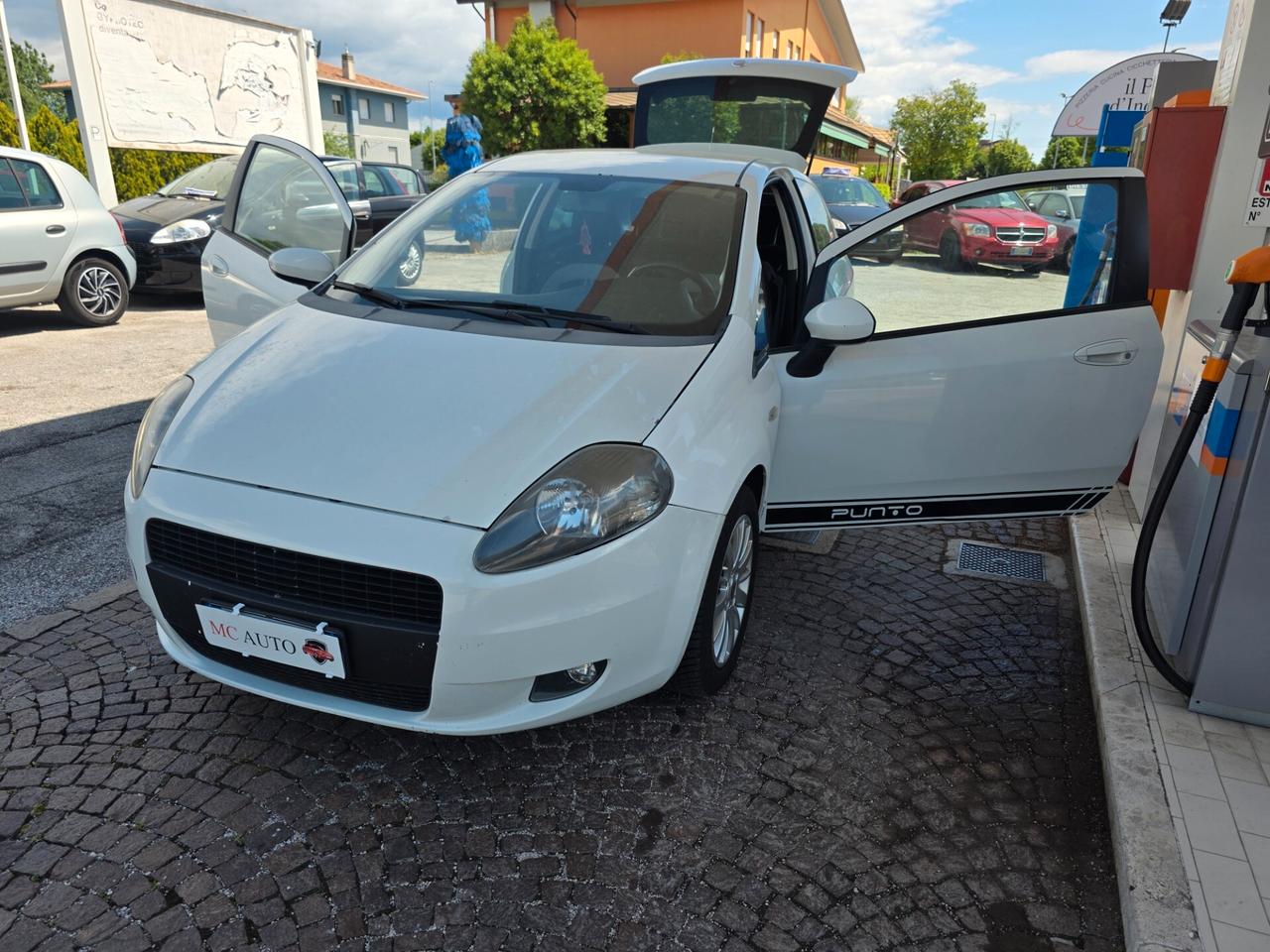 Fiat Grande Punto Grande Punto 1.4 3 porte 4posti