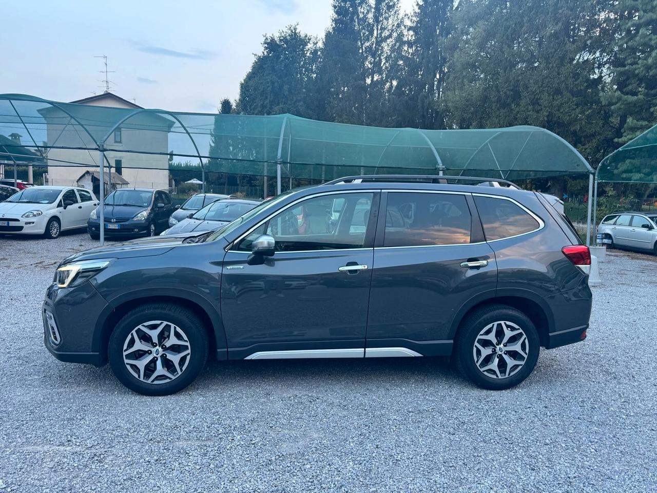 Subaru Forester 2.0 e-Boxer MHEV CVT Lineartronic Style