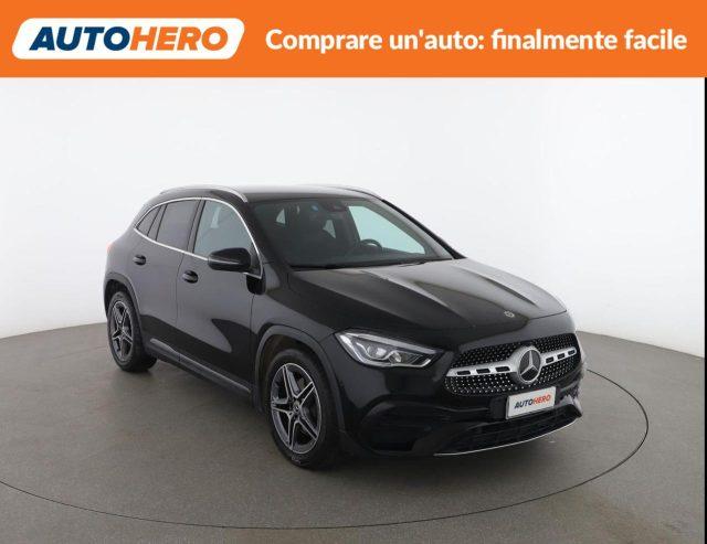 MERCEDES-BENZ GLA 200 d Automatic Premium
