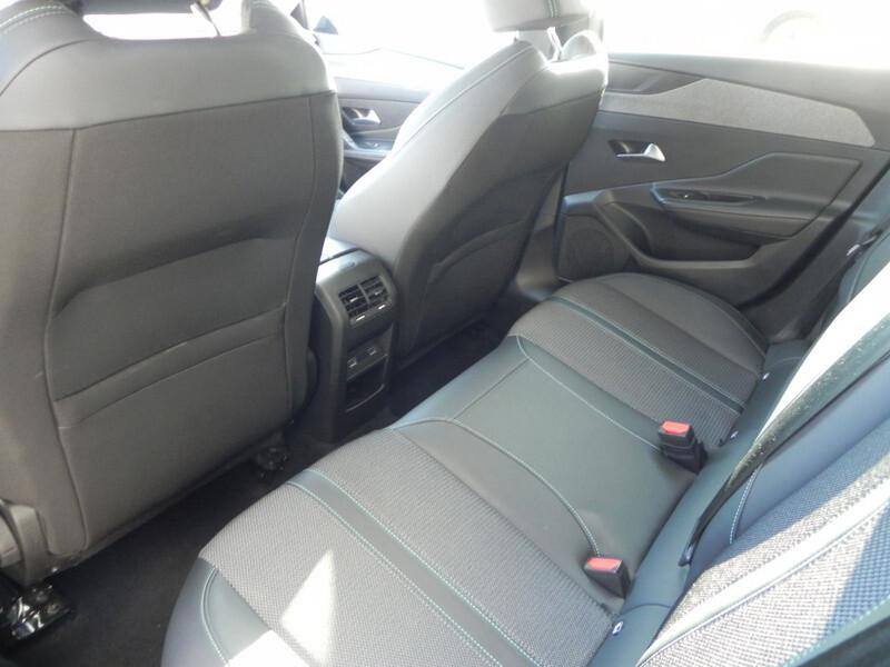 Peugeot 308 PureTech Turbo 130 S&S Allure