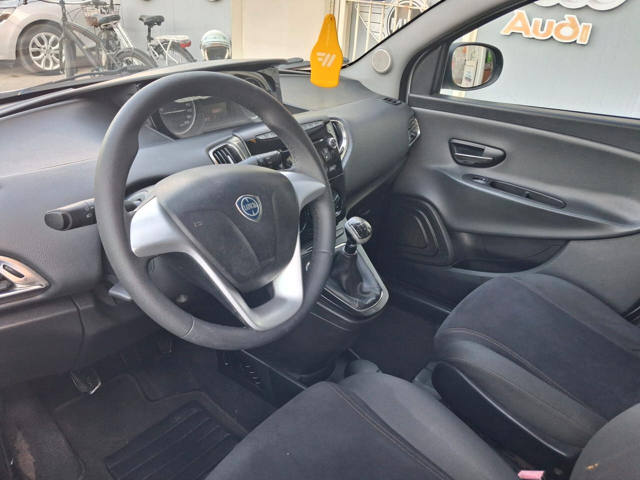 Lancia Ypsilon 1.3 MJT 16V 95 CV 5 porte S&S Gold LEGGI DESCRIZIONE