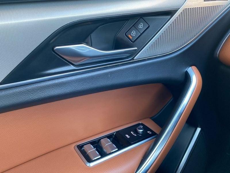 Jaguar F-Pace 2.0d i4 mhev R-Dynamic S awd 204cv auto
