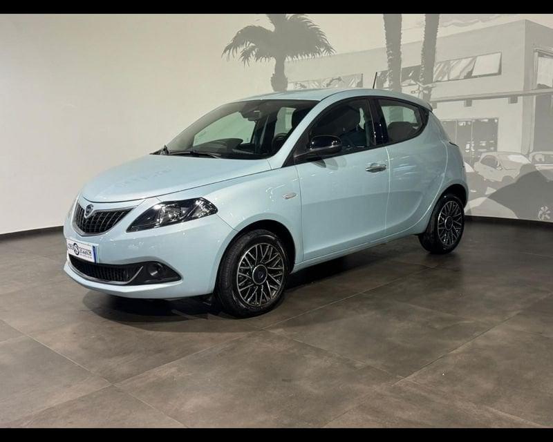 Lancia Ypsilon 3ª serie 1.0 FireFly 5 porte S&S Hybrid Platino