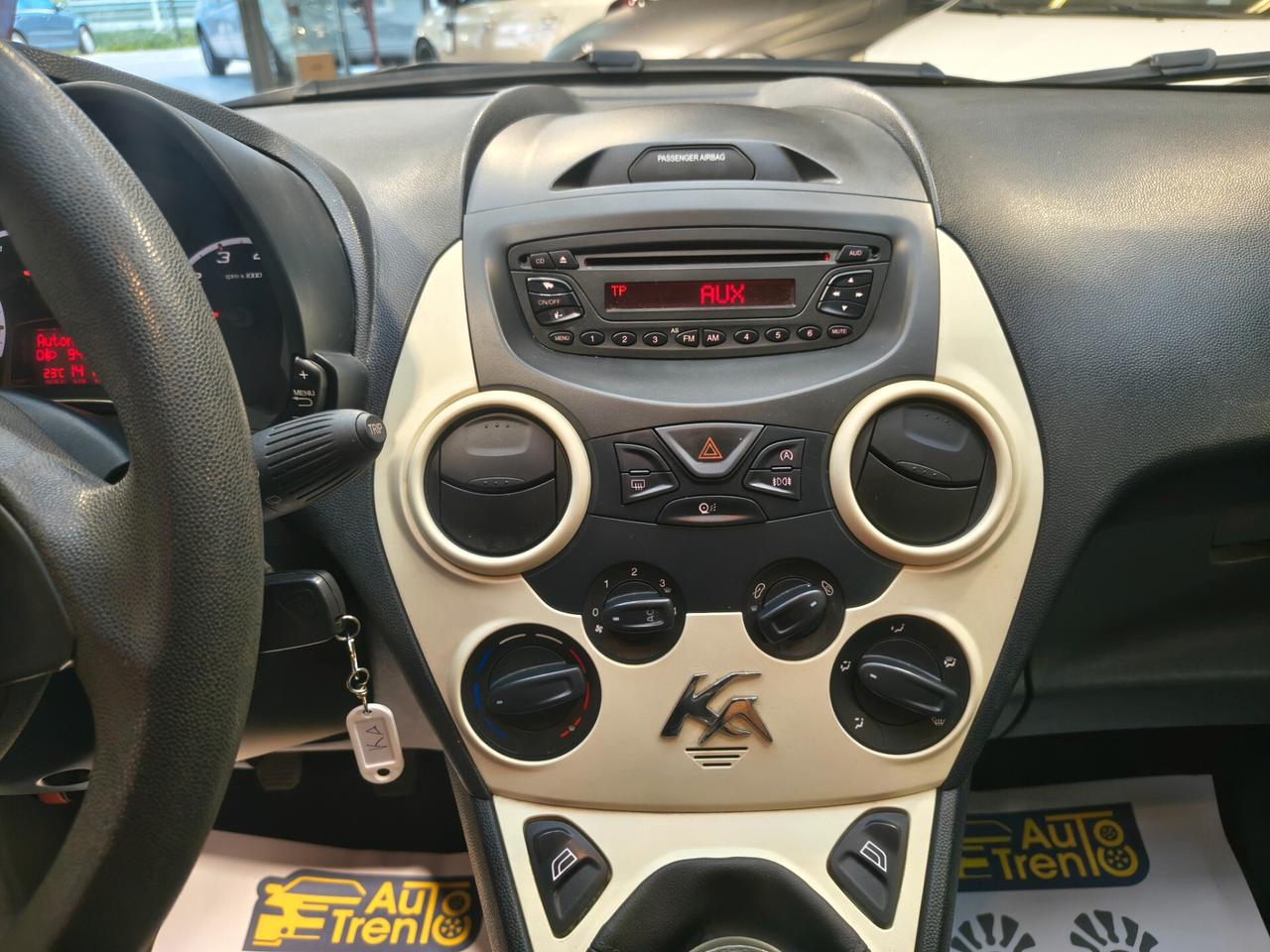 Ford Ka 1.2 8V 69 CV Black&White Edition
