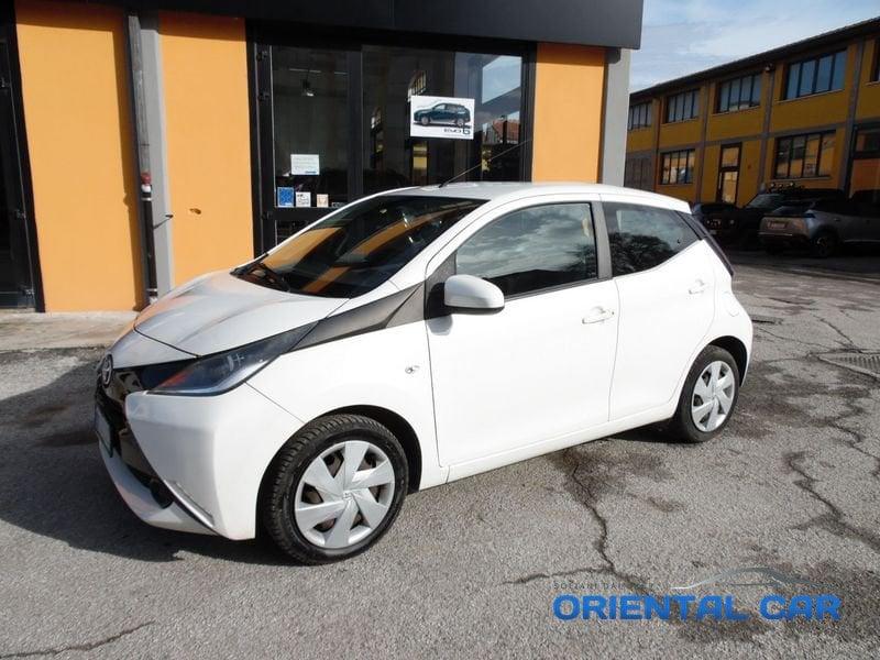 Toyota Aygo 1.0 VVT-i x-cool