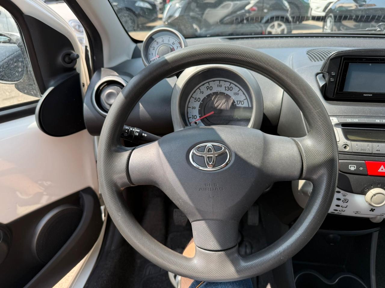 Toyota Aygo 1.0 12V VVT-i 5 porte Lounge MMT