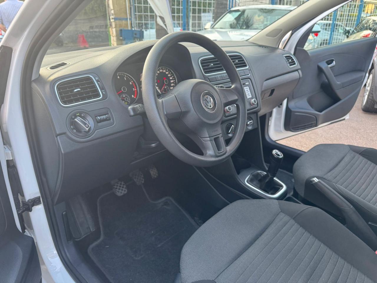 Volkswagen Polo 1.6 5 porte Highline BiFuel