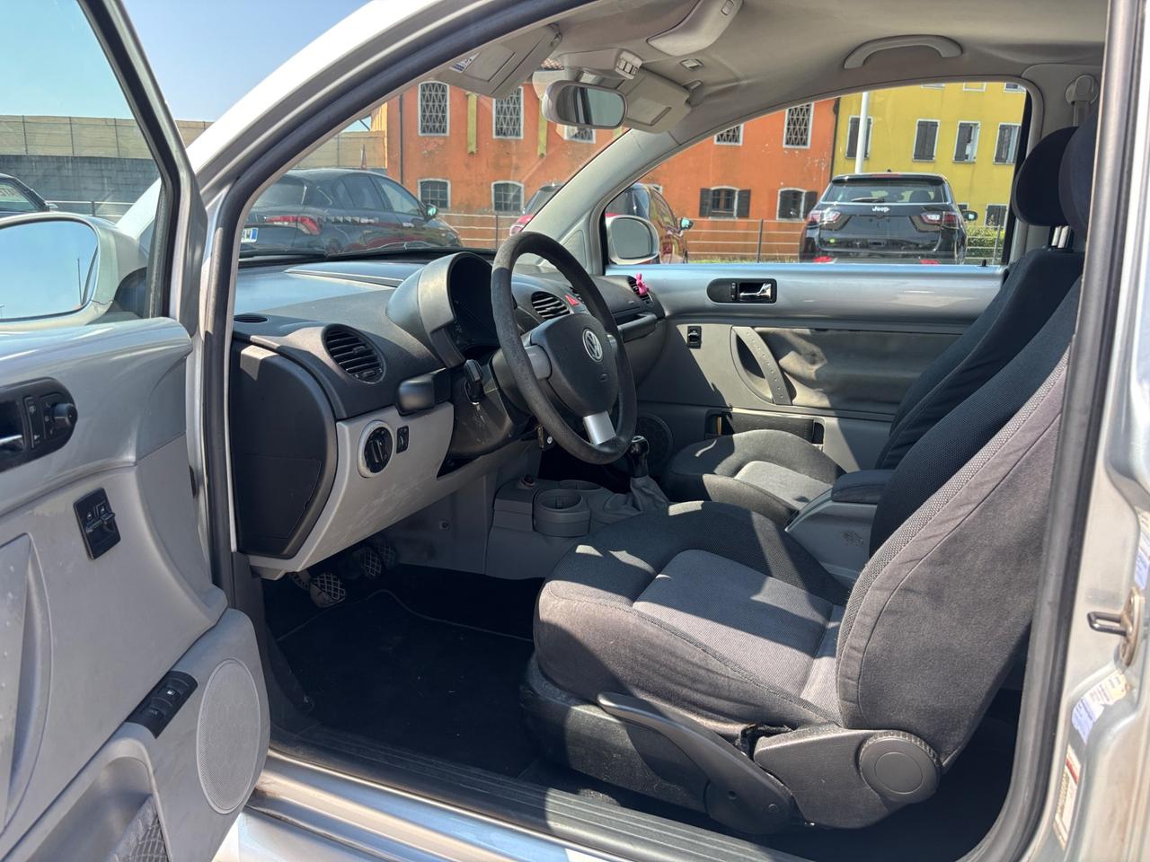 Volkswagen New Beetle 1.9 TDI 101CV