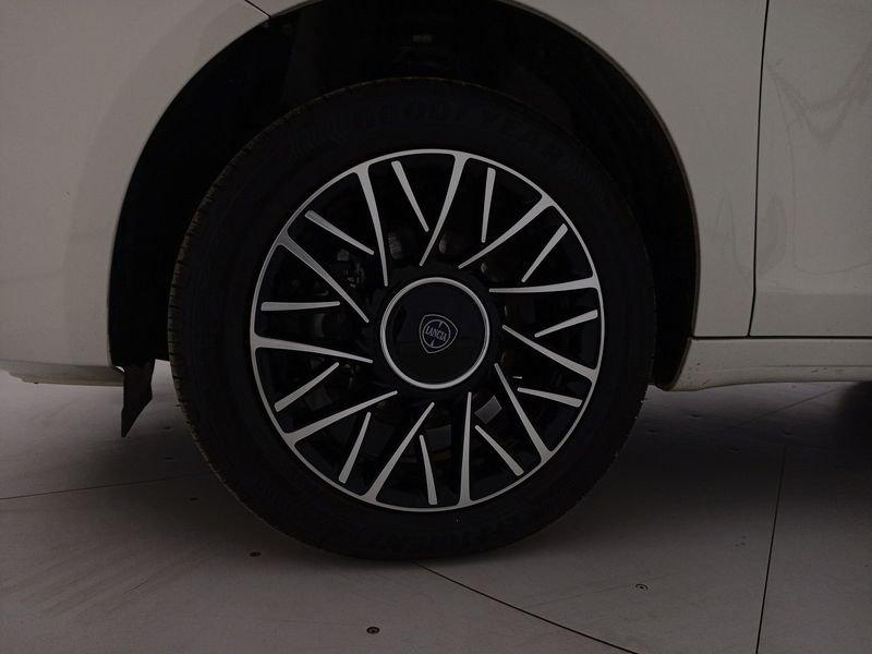 Lancia Ypsilon III 2021 1.0 firefly hybrid Platino s&s 70cv