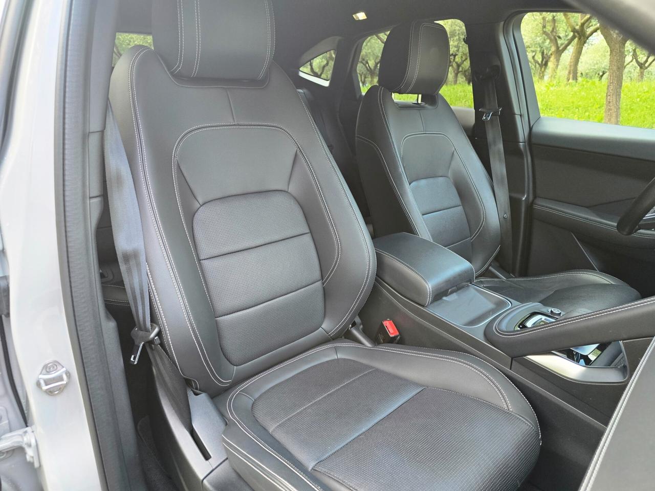Jaguar E-Pace 2.0D 4x4 163 CV R-Dynamic - 2022