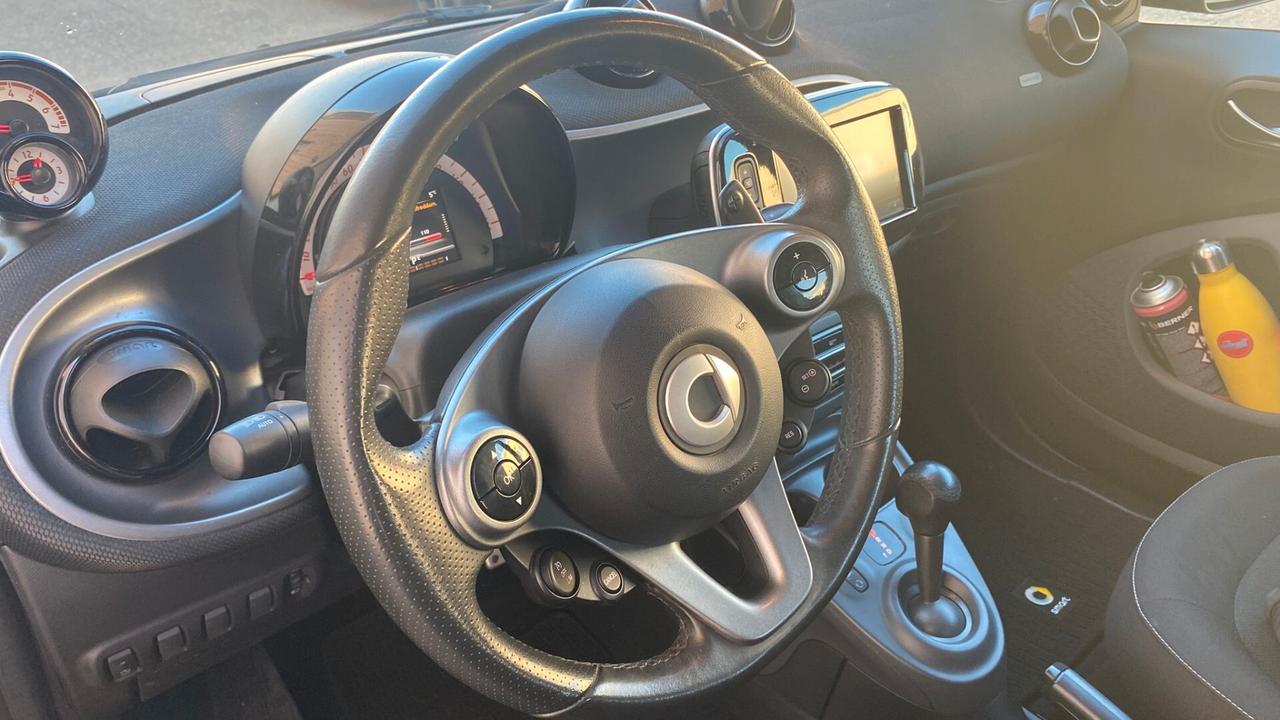 Smart ForTwo 90 0.9 Turbo twinamic JBL automatico