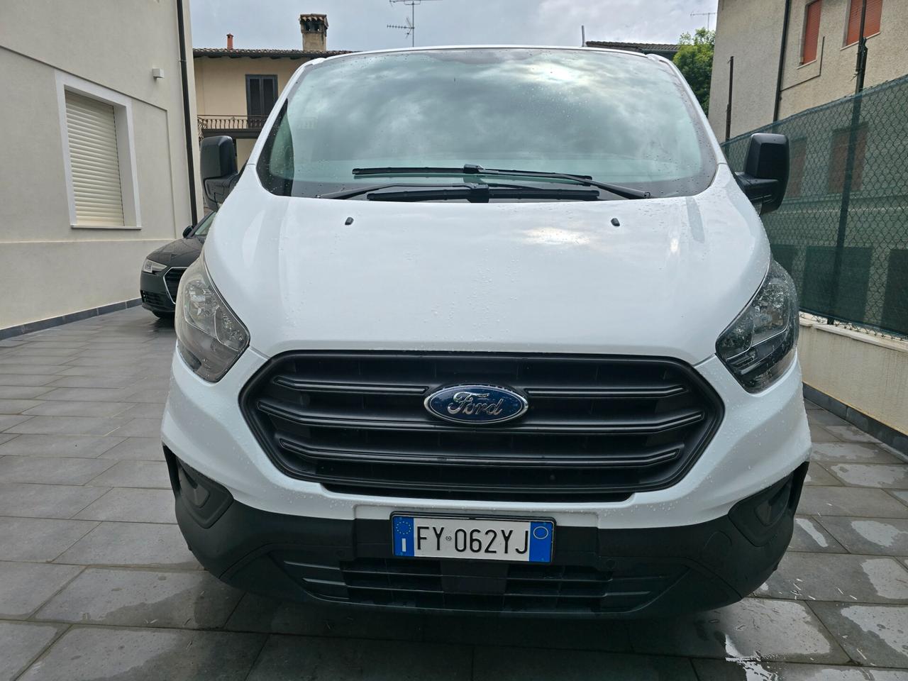 Ford Transit Custom Transit Custom 260 2.0 TDCi 130 PC Furgone Entry + IVa