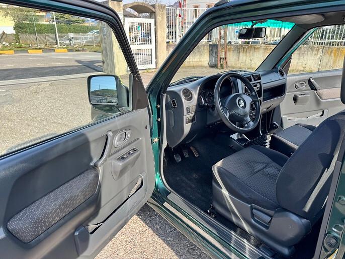 Suzuki Jimny 1.3 vvt Evolution 4wD