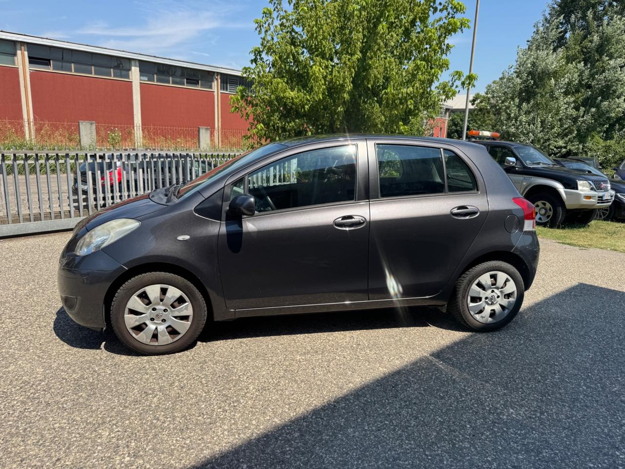 Toyota Yaris 1.0 5 porte