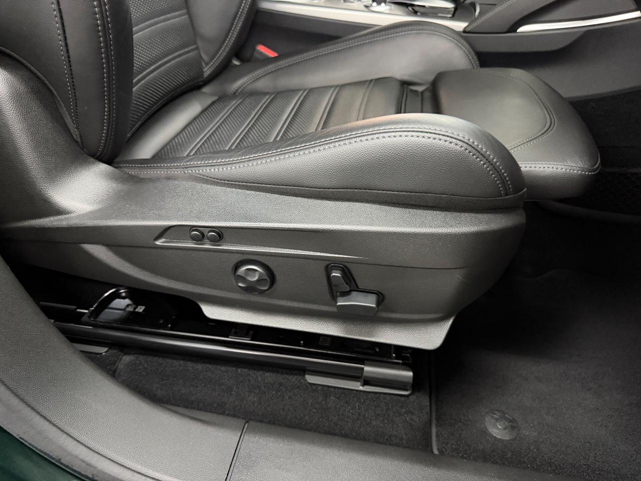 Alfa Romeo Stelvio 2.2 TD 210 CV VELOCE Q4 TAGLIANDI DISTRIBUZIONE ESEGUITA GOMME NUOVE UNICO PROPRIETARIO PERFETT