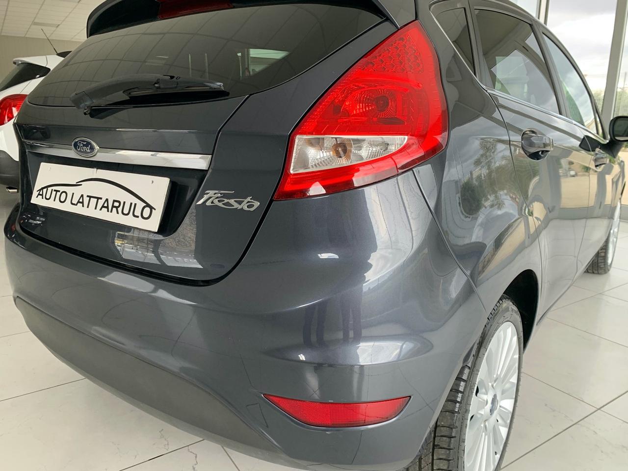 Ford Fiesta 1.4 5 porte Bz.- GPL Titanium