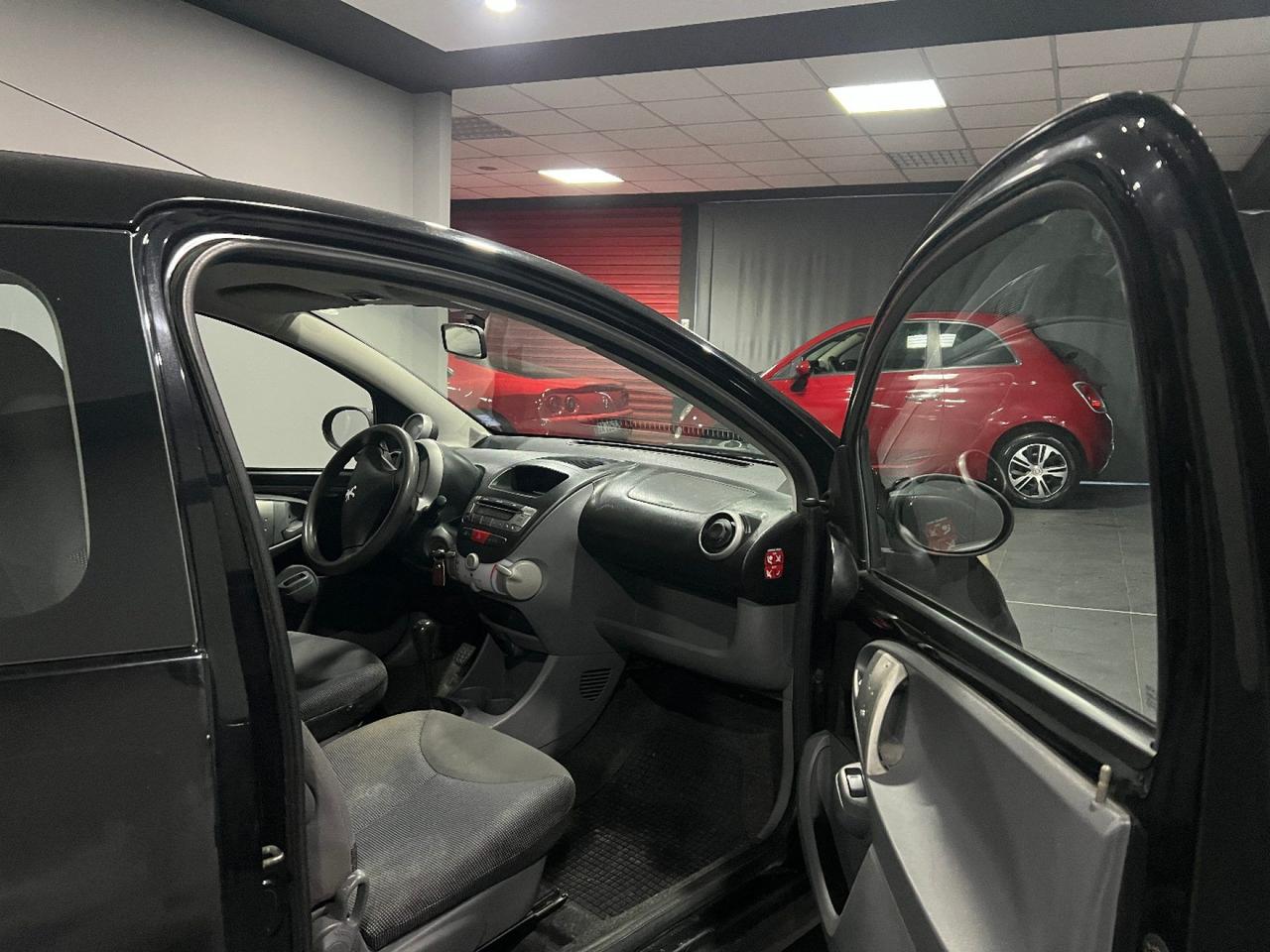 Peugeot 107 1.0 68CV 3p. 12v