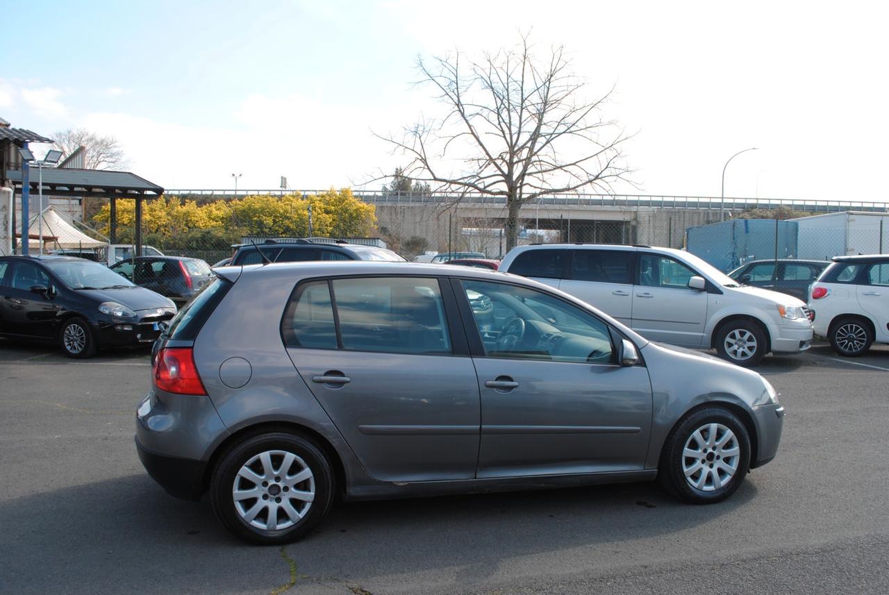 VOLKSWAGEN GOLF 2.0 TDI 140 CV