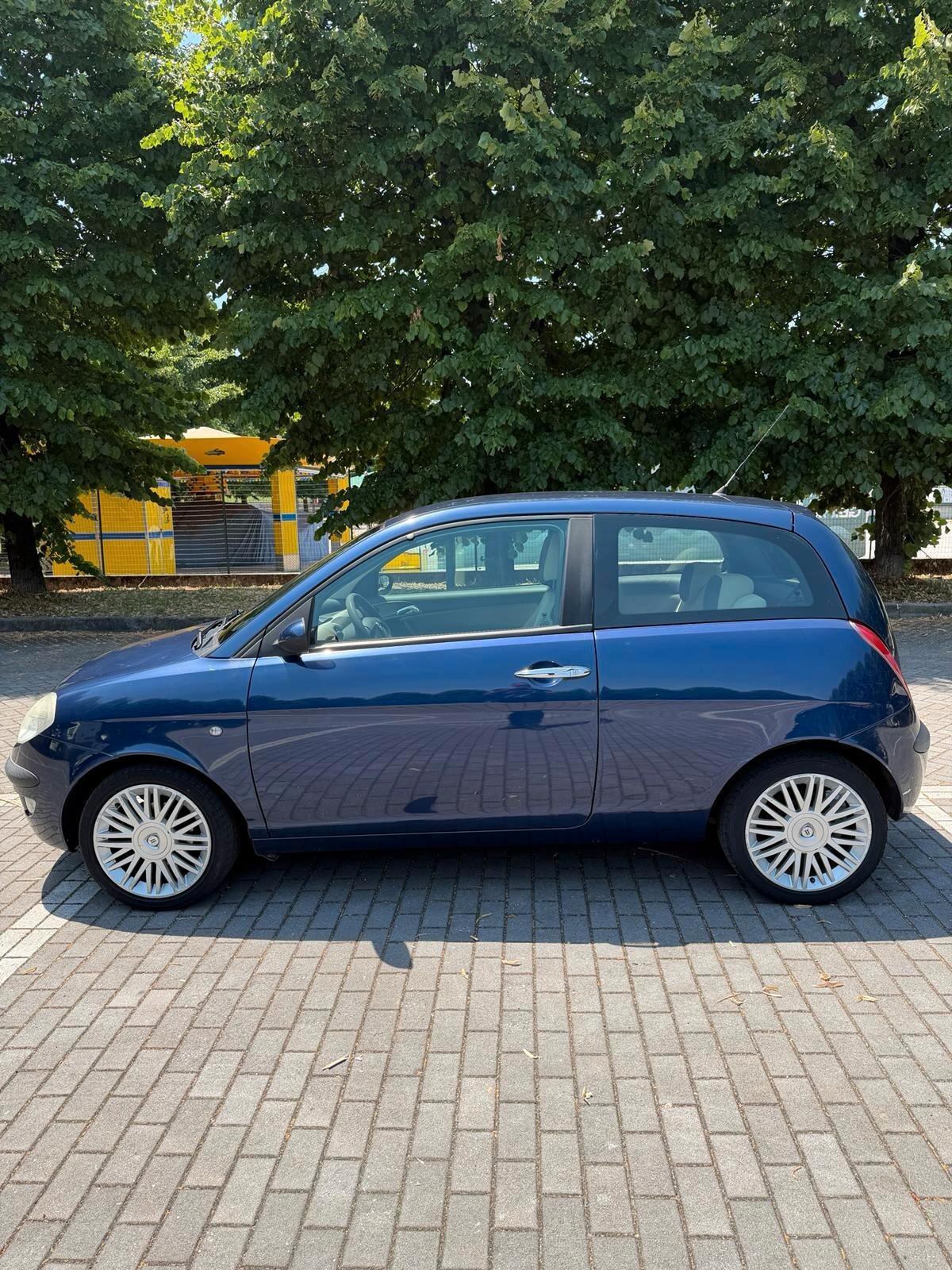Lancia Ypsilon 1.2
