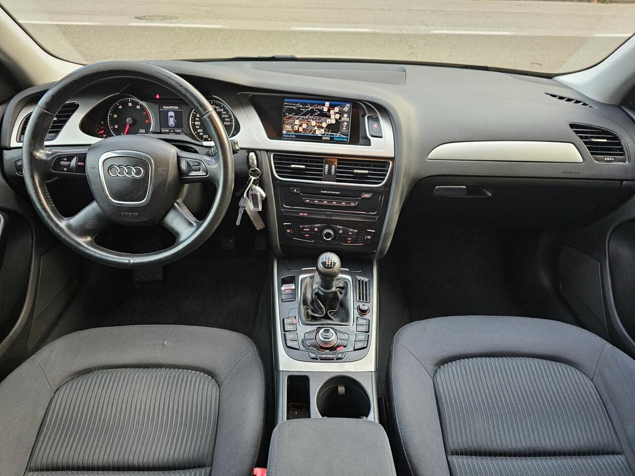 Audi A4 Avant 1.8 TFSI 160cv Advanced*Navi*Pdc*18*Euro5*