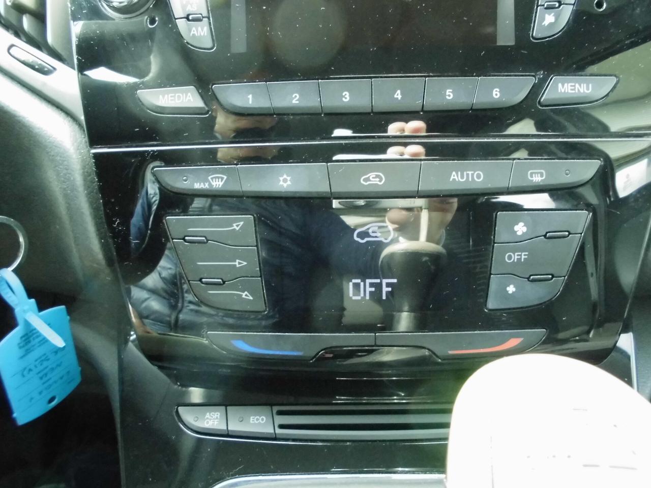 Lancia Ypsilon 0.9 TwinAir 85 CV 5 porte S&S DFN Platinum