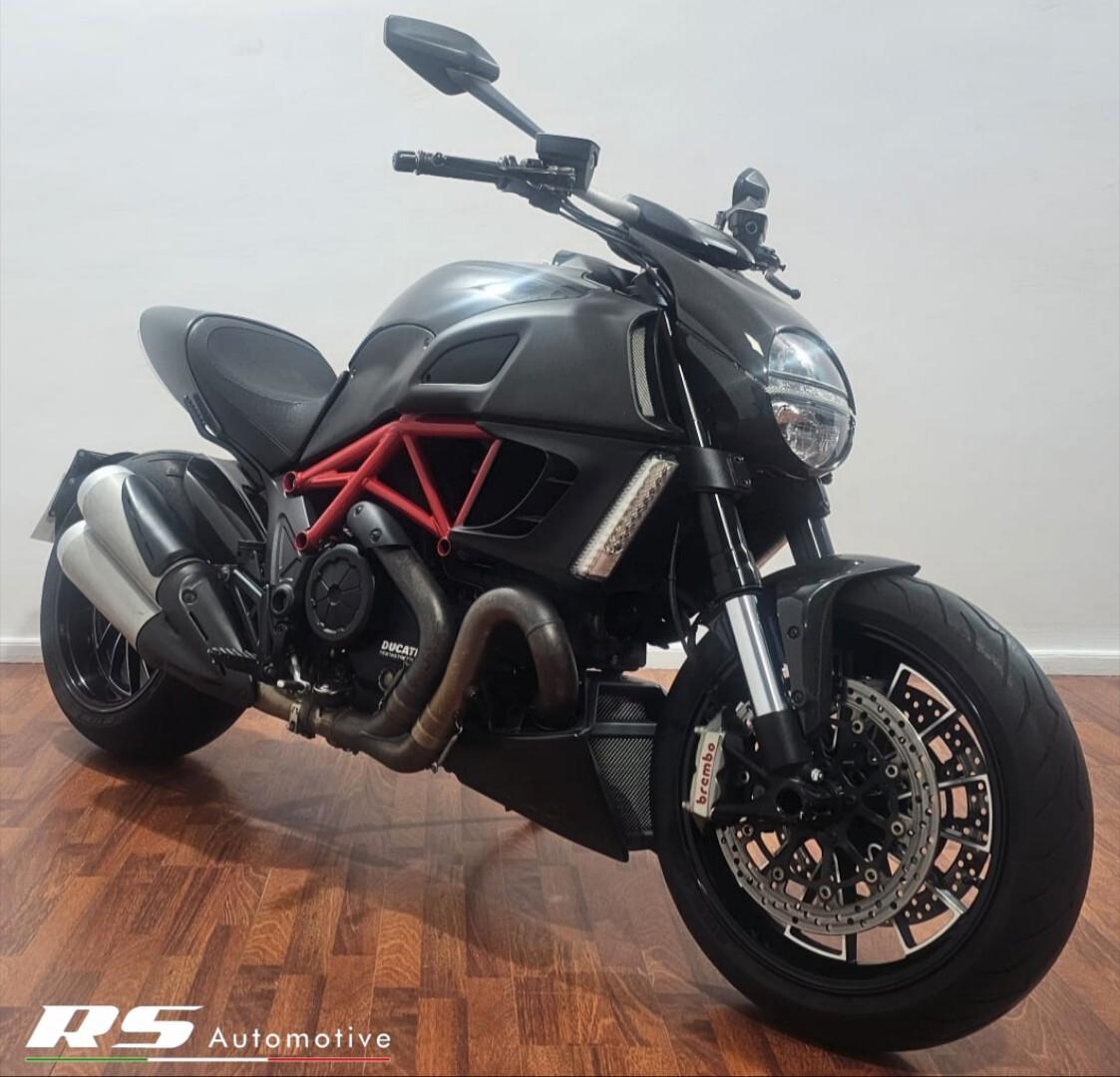 Ducati Diavel full carbon kit