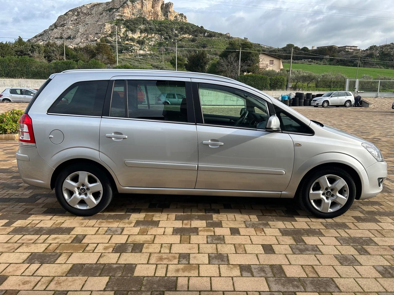 Opel Zafira 1.7 CDTI 110CV ecoFLEX One 7 POSTI