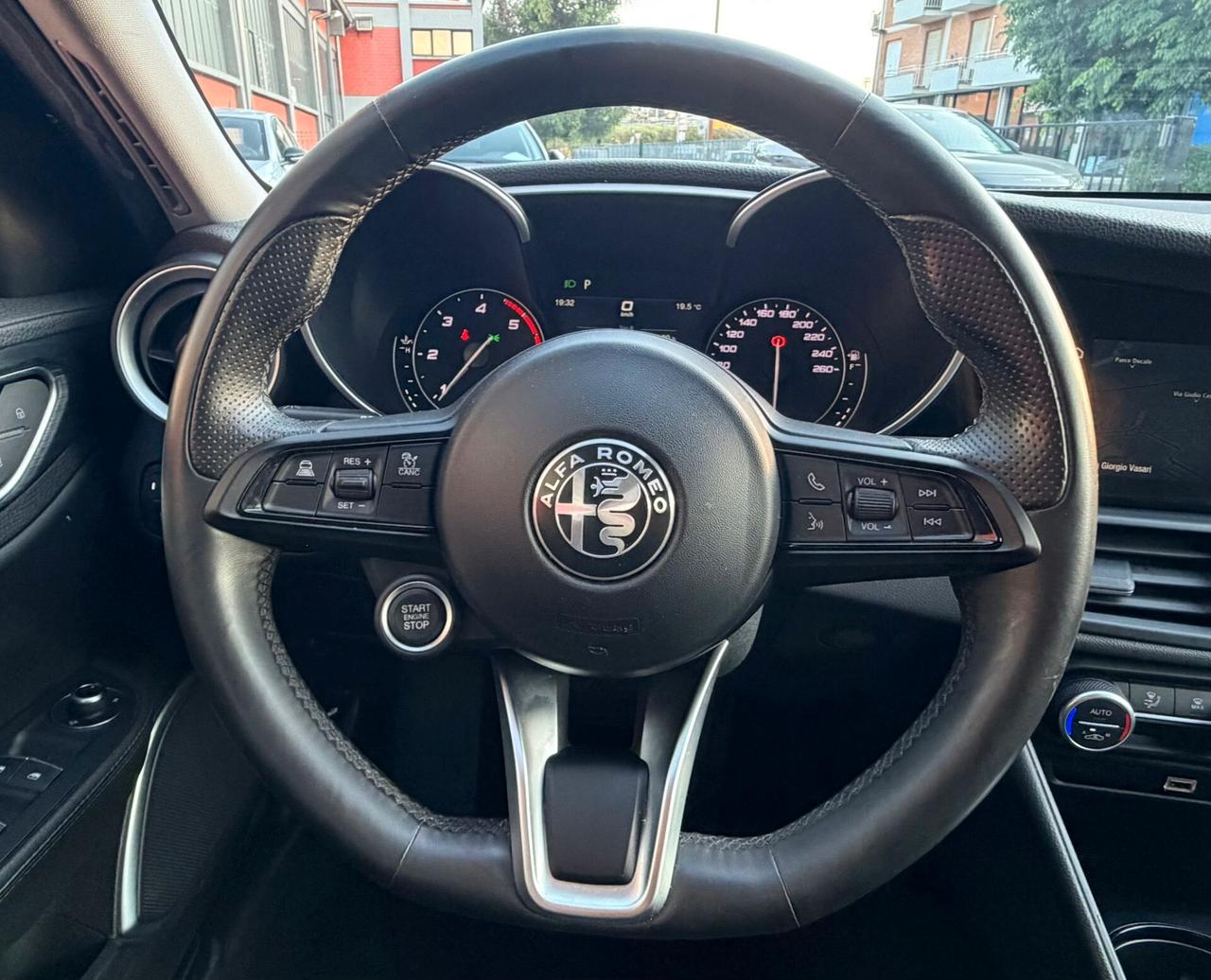 Alfa Romeo Giulia 2.2 Turbodiesel 160 CV AT8